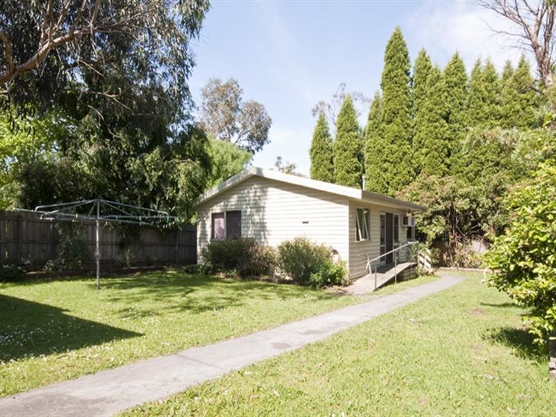 124 Berrabri Drive, Scoresby VIC 3179