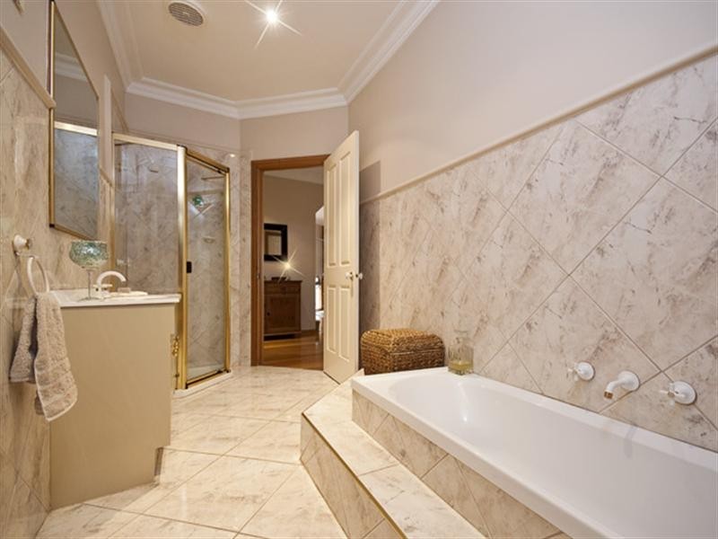 57 Bayview Road, Belgrave VIC 3160