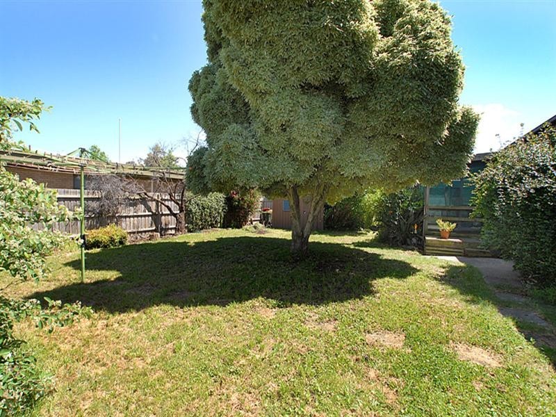 53 Frudal Crescent, Knoxfield VIC 3180