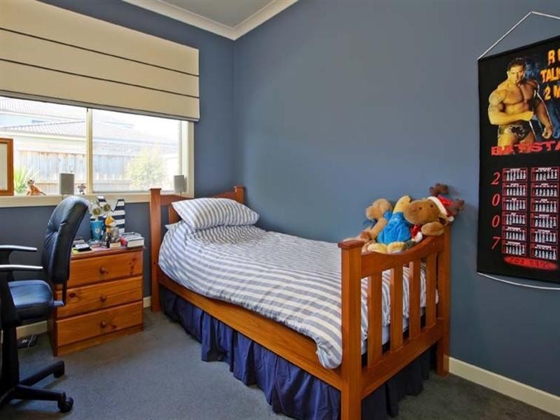 14 Monbulk Crescent, Rowville VIC 3178