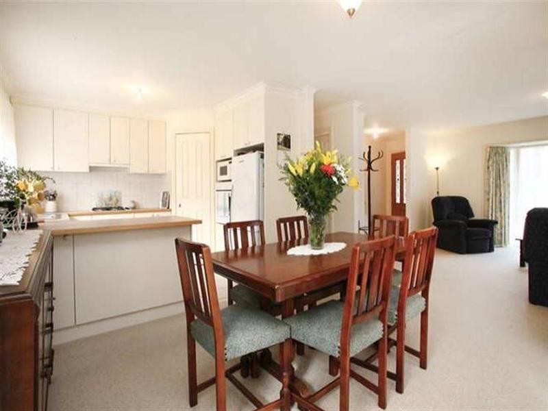 19 Ashton Road, Ferntree Gully VIC 3156