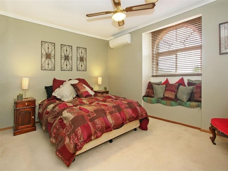 10 Rowland Court, Ferntree Gully VIC 3156