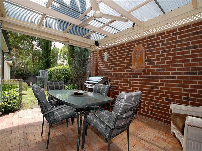 1 Mels Place, Lysterfield VIC 3156