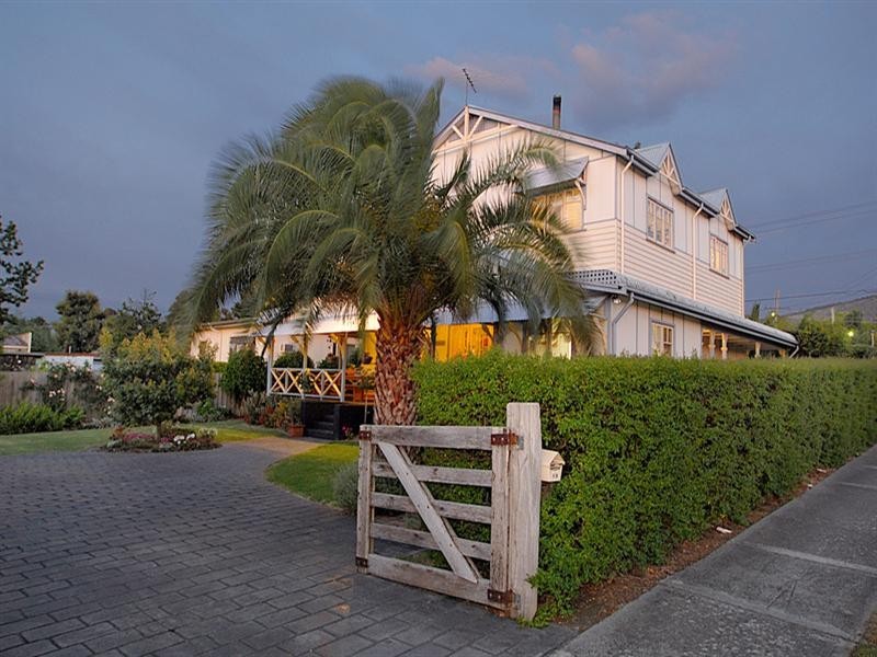 3/2 Hazelwood Road, Boronia VIC 3155