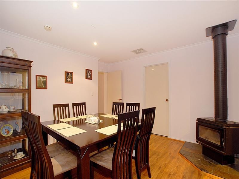 1 Morvan Court, Ferntree Gully VIC 3156