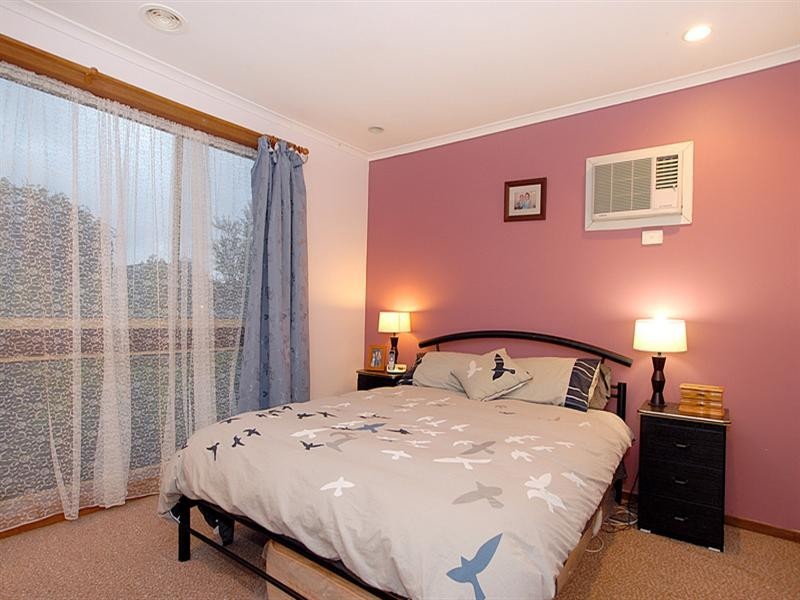 1 Morvan Court, Ferntree Gully VIC 3156