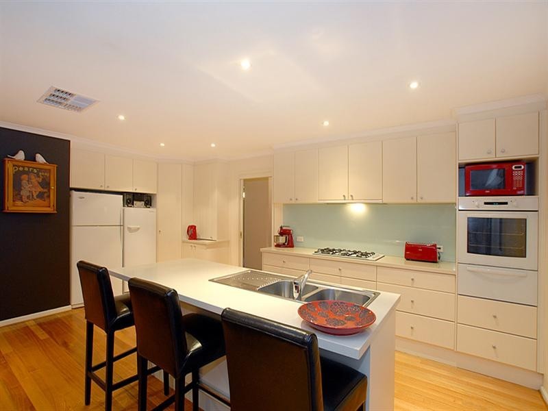 60 Griffiths Road, Upwey VIC 3158