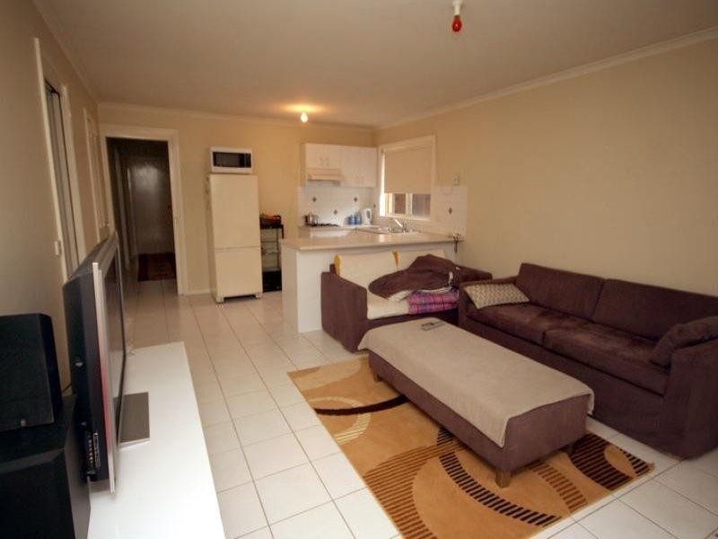 4 Otley Way, Cranbourne VIC 3977