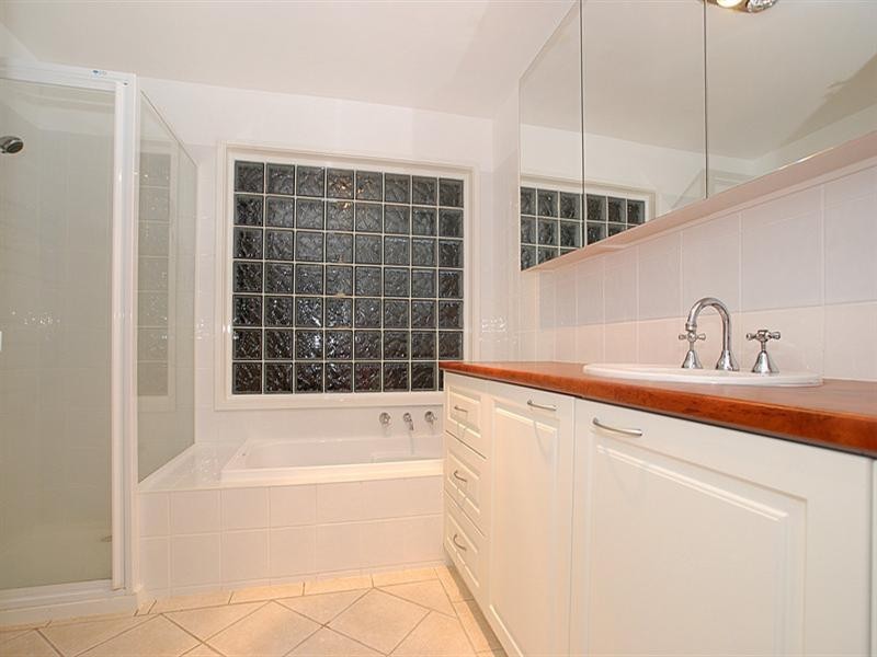 14 Tanderra Crescent, Wantirna VIC 3152