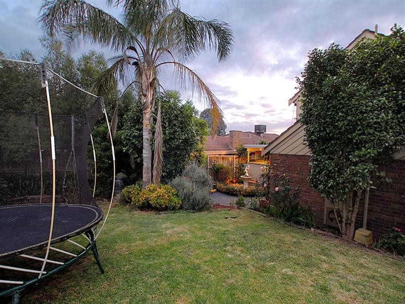 14 Tanderra Crescent, Wantirna VIC 3152