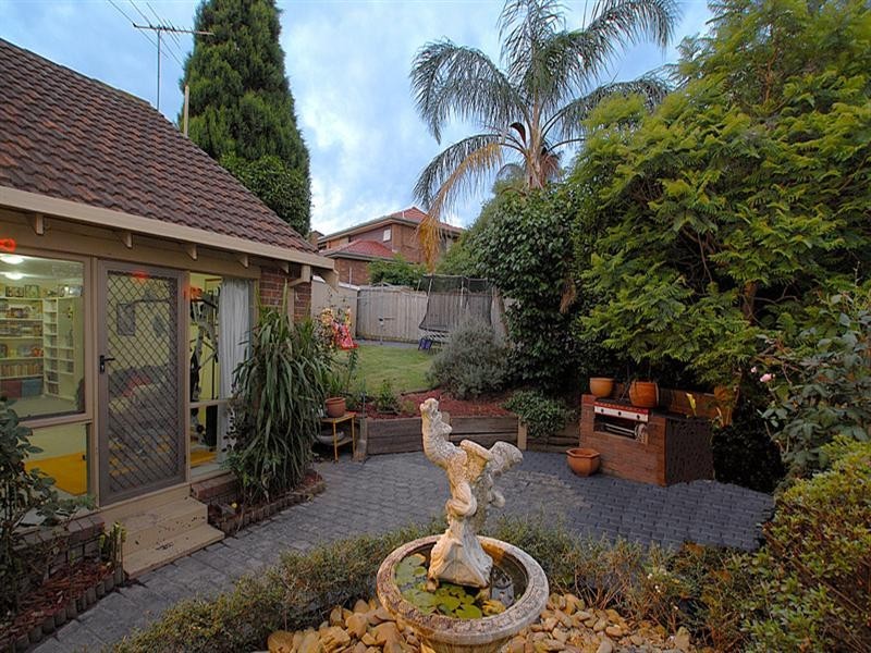 14 Tanderra Crescent, Wantirna VIC 3152