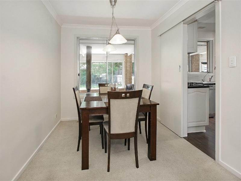 27 Moira Avenue, Ferntree Gully VIC 3156