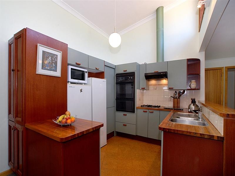 30 Olivebank Road, Ferntree Gully VIC 3156
