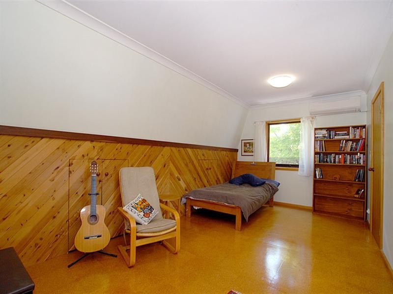 30 Olivebank Road, Ferntree Gully VIC 3156