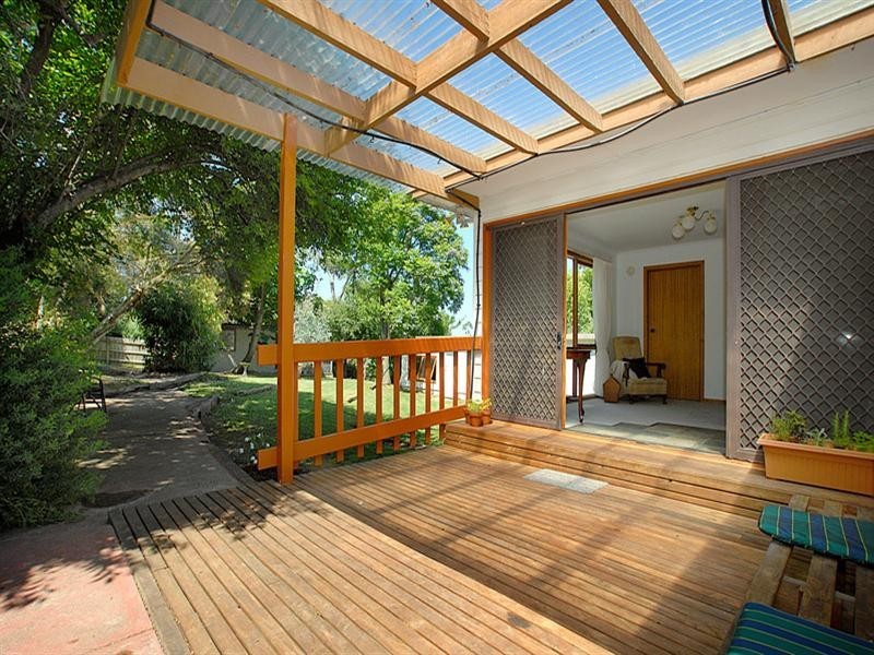 30 Olivebank Road, Ferntree Gully VIC 3156
