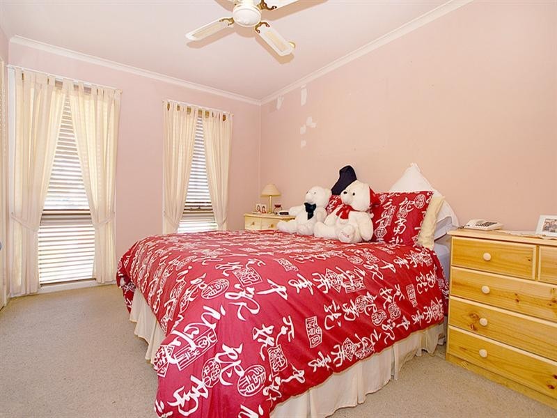 281 Windermere Drive, Ferntree Gully VIC 3156