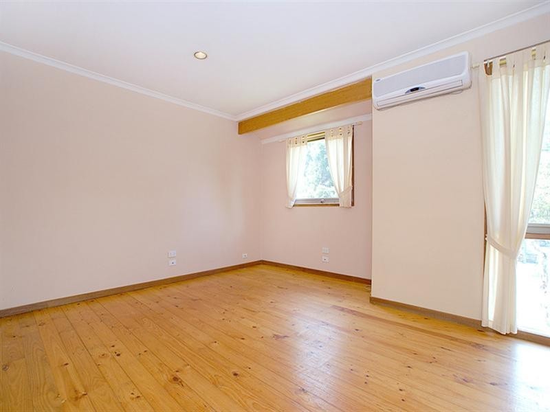 281 Windermere Drive, Ferntree Gully VIC 3156