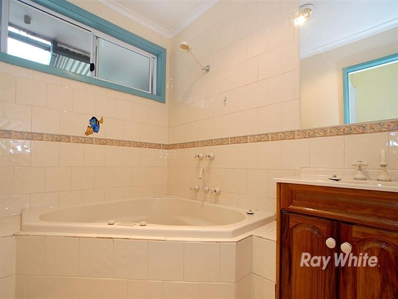 2 Dany Court, Ferntree Gully VIC 3156