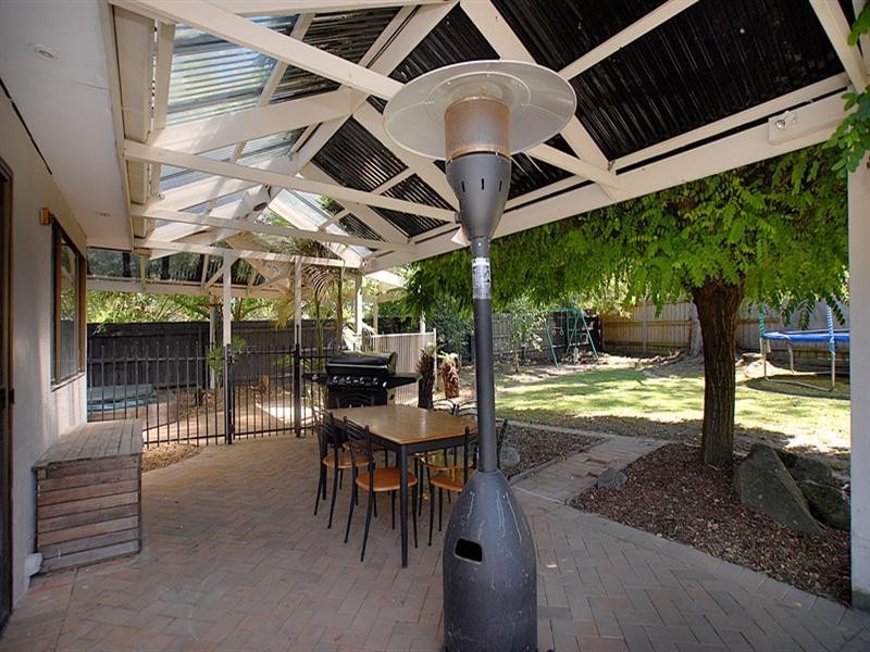 5 Sycamore Crescent, Boronia VIC 3155