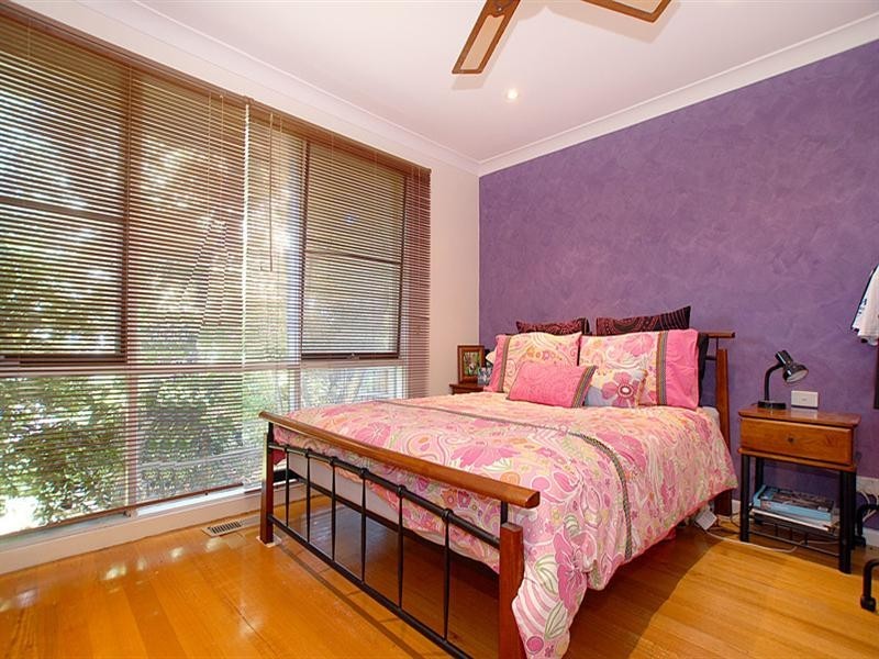 5 Sycamore Crescent, Boronia VIC 3155