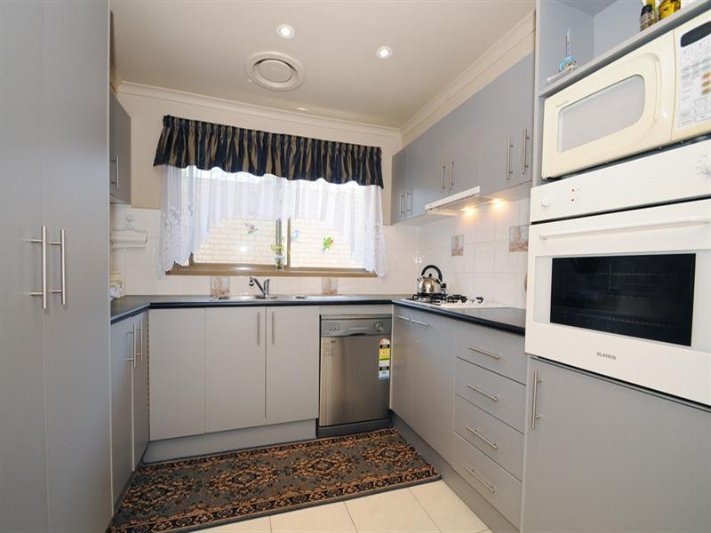 1/36 King Parade, Knoxfield VIC 3180