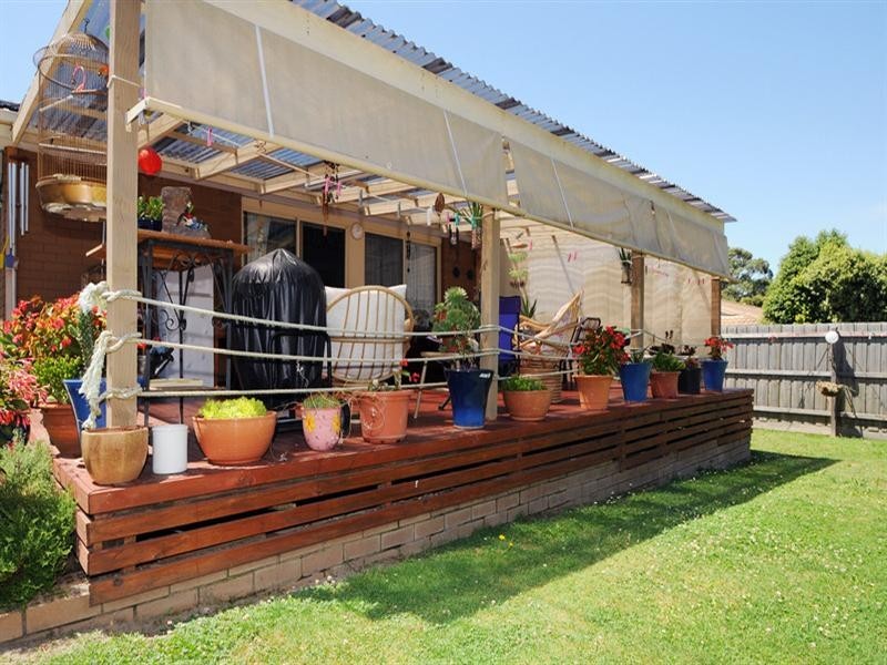 1/36 King Parade, Knoxfield VIC 3180