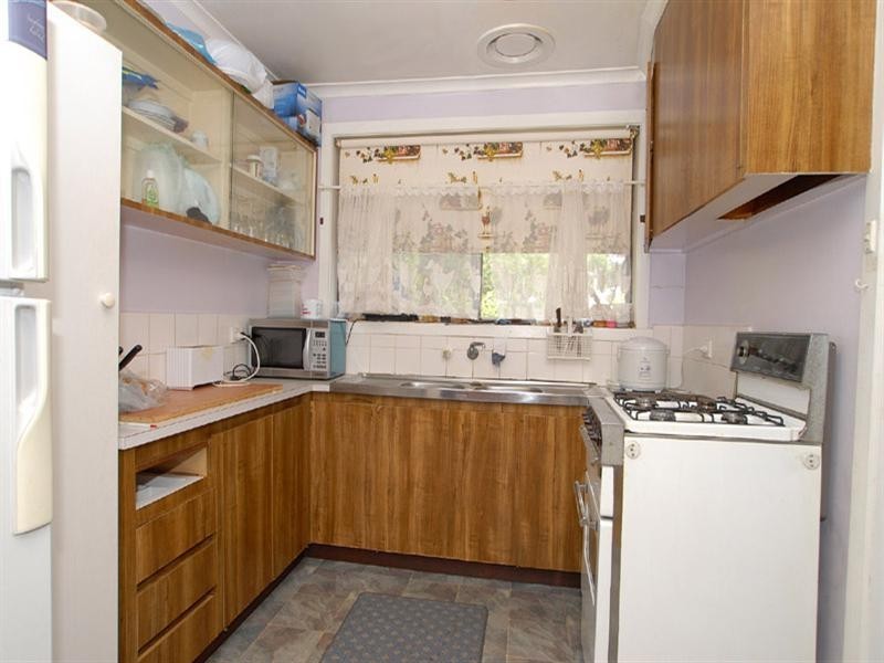 2/24 Pine Crescent, Boronia VIC 3155