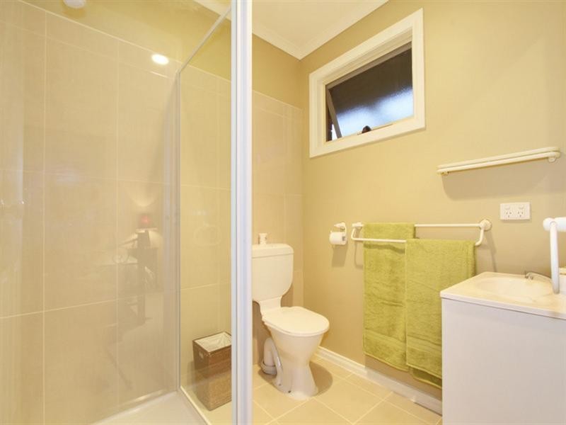 17 Hancock Drive, Ferntree Gully VIC 3156