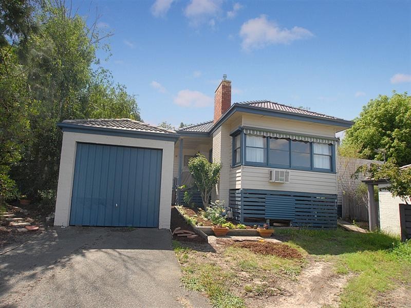 1/4 Matthews Court, Ferntree Gully VIC 3156