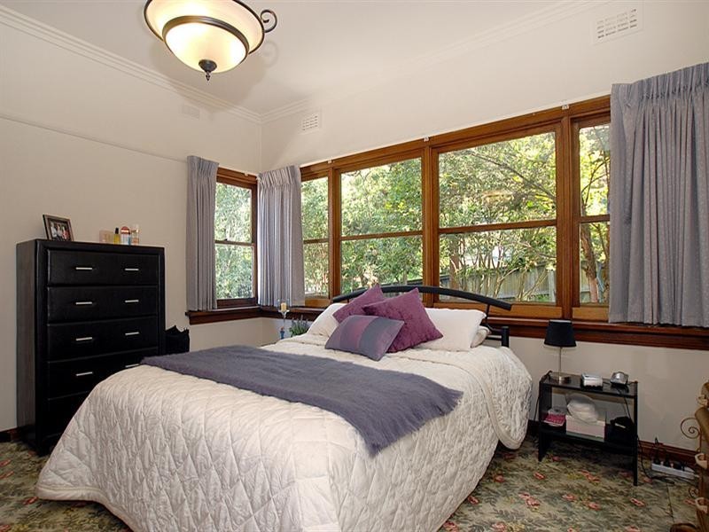 1/4 Matthews Court, Ferntree Gully VIC 3156