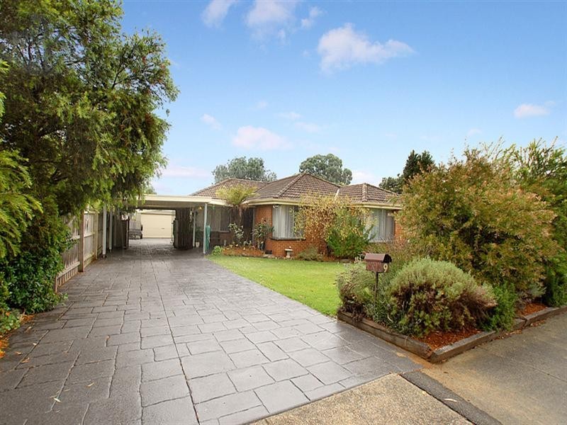 9 Fuchsia Street, Ferntree Gully VIC 3156