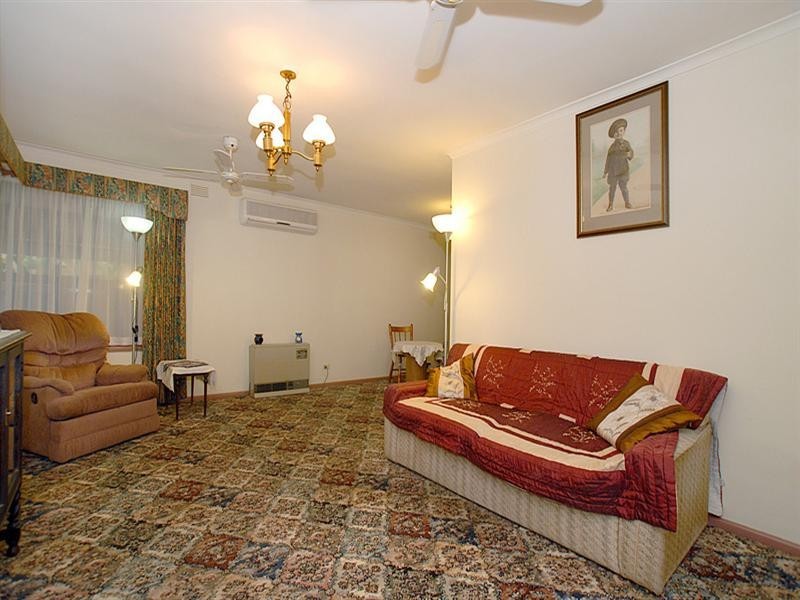 9 Fuchsia Street, Ferntree Gully VIC 3156