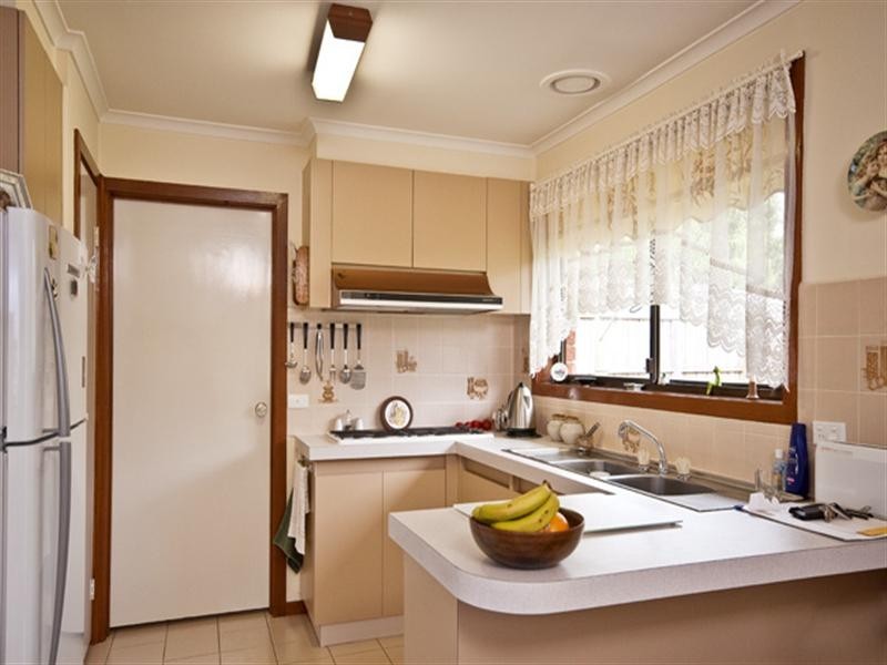 35 Sheraton Cresent, Ferntree Gully VIC 3156