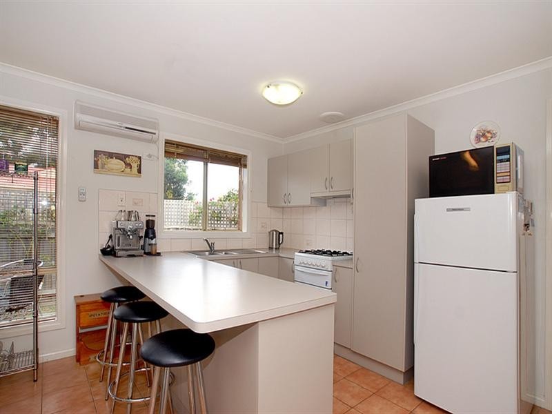 21 Applegum Crescent, Ferntree Gully VIC 3156