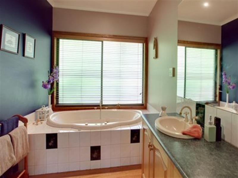 29 Stewart Road, Emerald VIC 3782