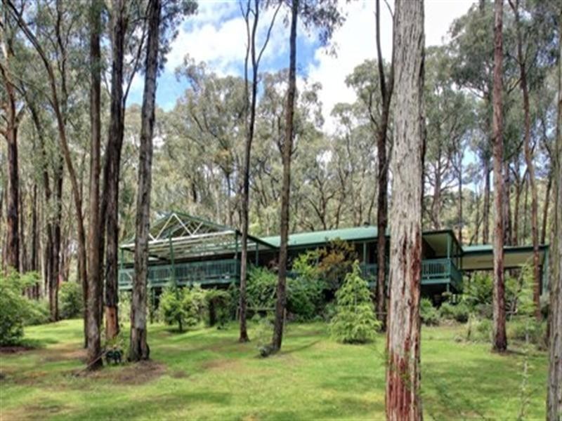 29 Stewart Road, Emerald VIC 3782