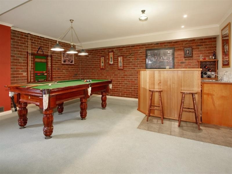 1 Frieda Court, Ferntree Gully VIC 3156