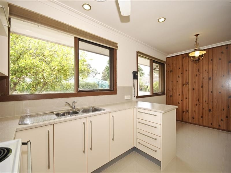 23 Dobson Street, Ferntree Gully VIC 3156