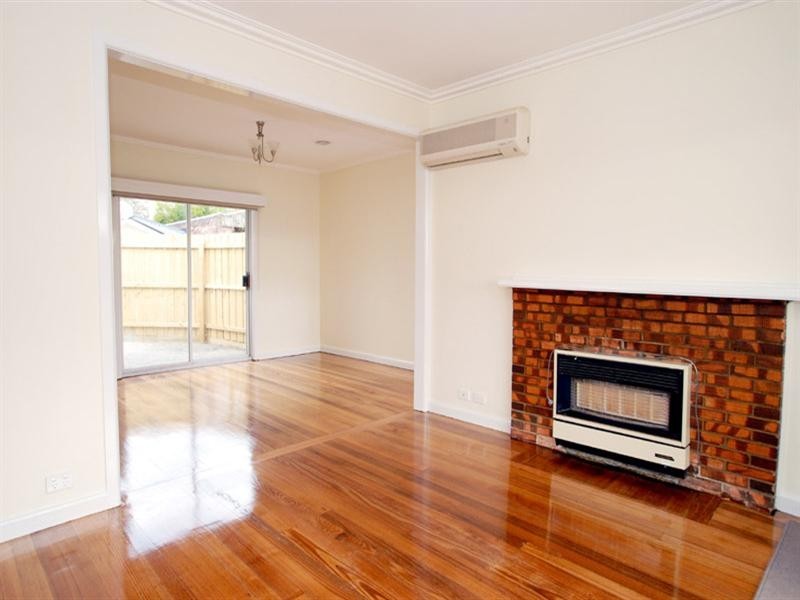 1/9 Burch Street, Blackburn North VIC 3130