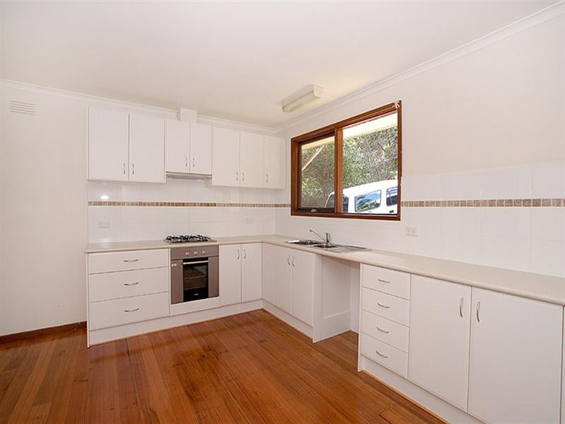 15 Alpine Avenue, Upwey VIC 3158