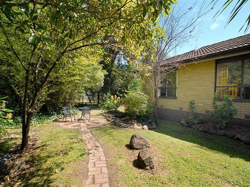 2/62 Old Belgrave Road, Upper Ferntree Gully VIC 3156