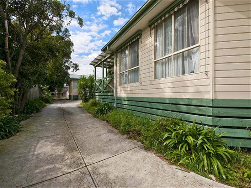 2/35 Commercial Road, Ferntree Gully VIC 3156