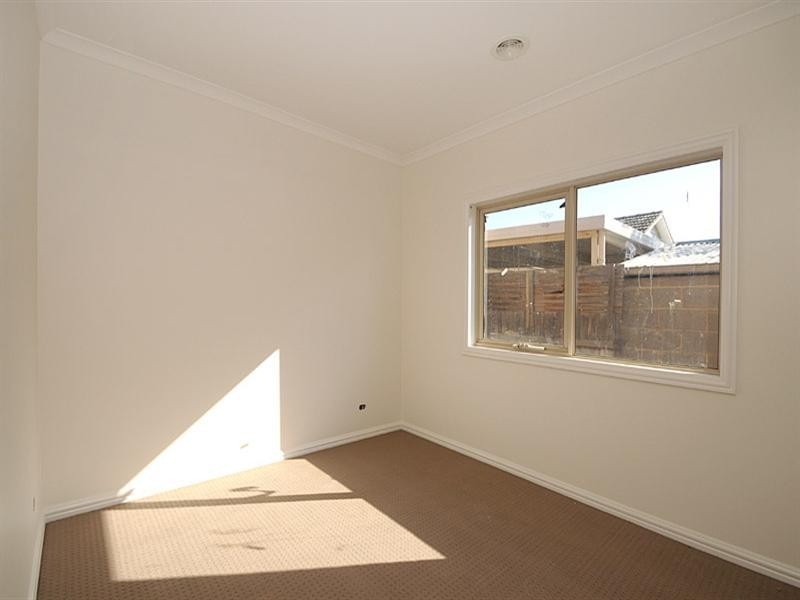 2/5 Benedikt Court, Scoresby VIC 3179