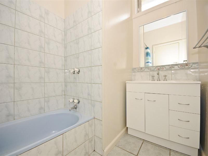 19 Chicquita Avenue, Seaford VIC 3198