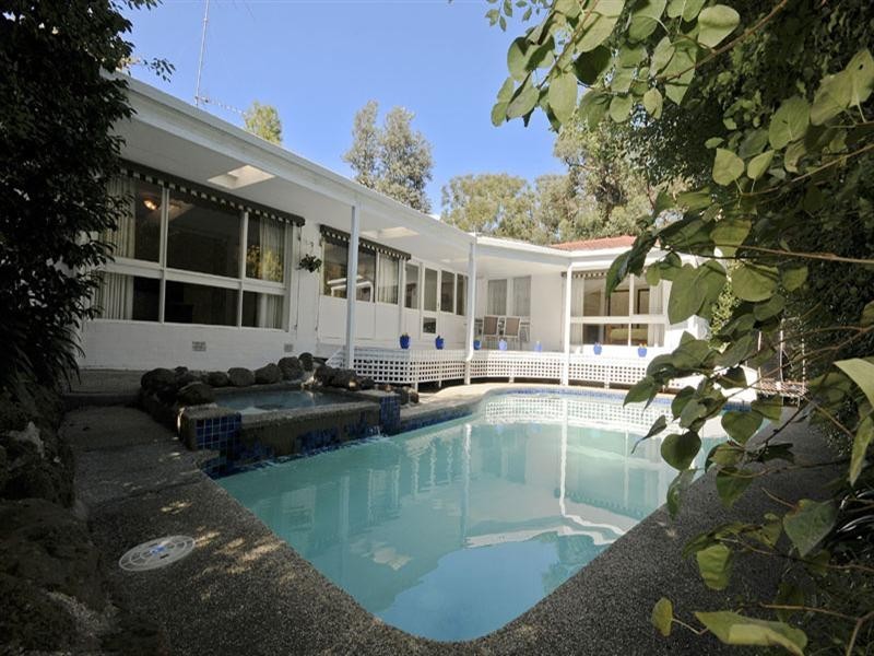 8 Sassafras Court, Boronia VIC 3155