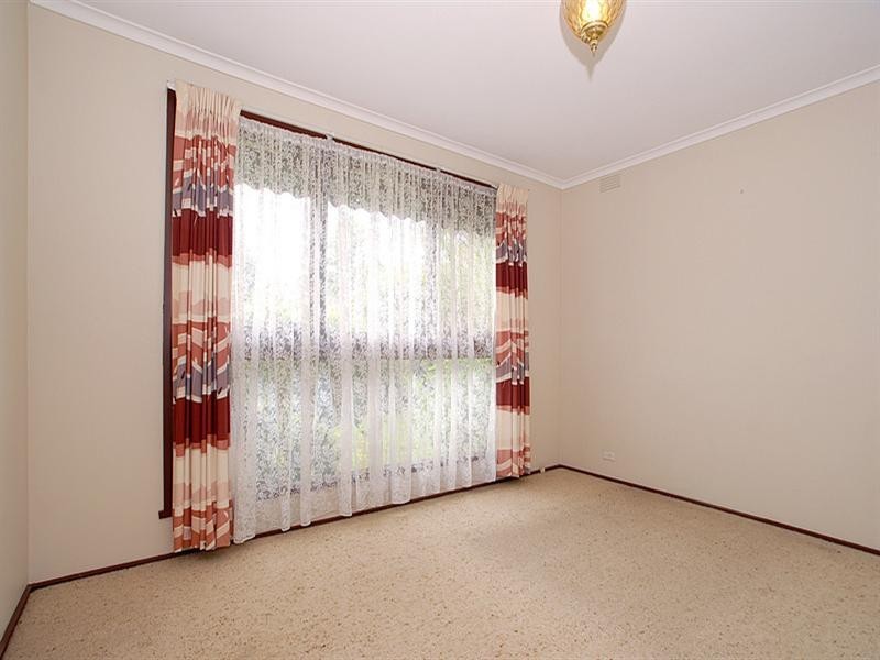 88 Loretto Avenue, Ferntree Gully VIC 3156