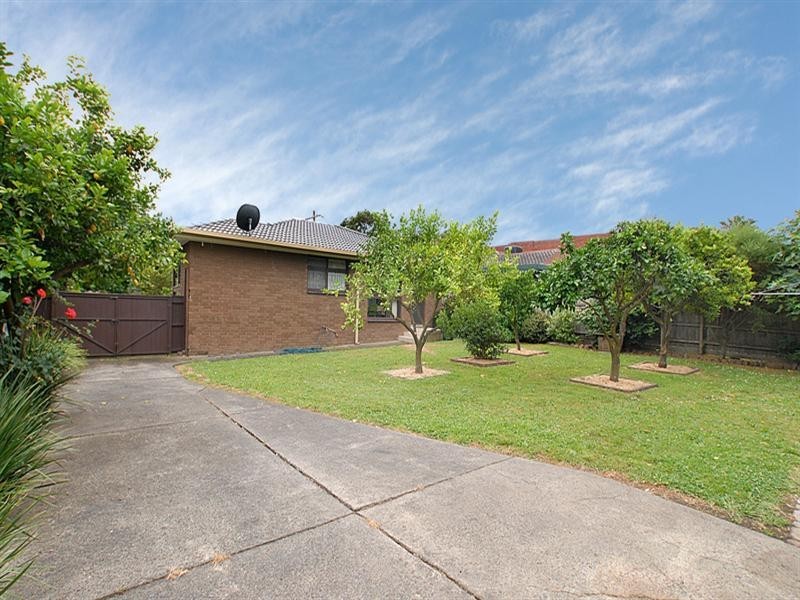 88 Loretto Avenue, Ferntree Gully VIC 3156