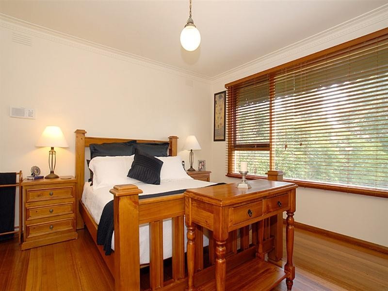 48 Joan Avenue, Ferntree Gully VIC 3156