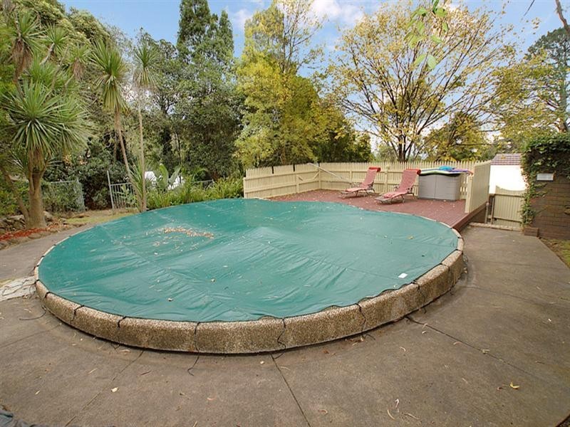 48 Joan Avenue, Ferntree Gully VIC 3156