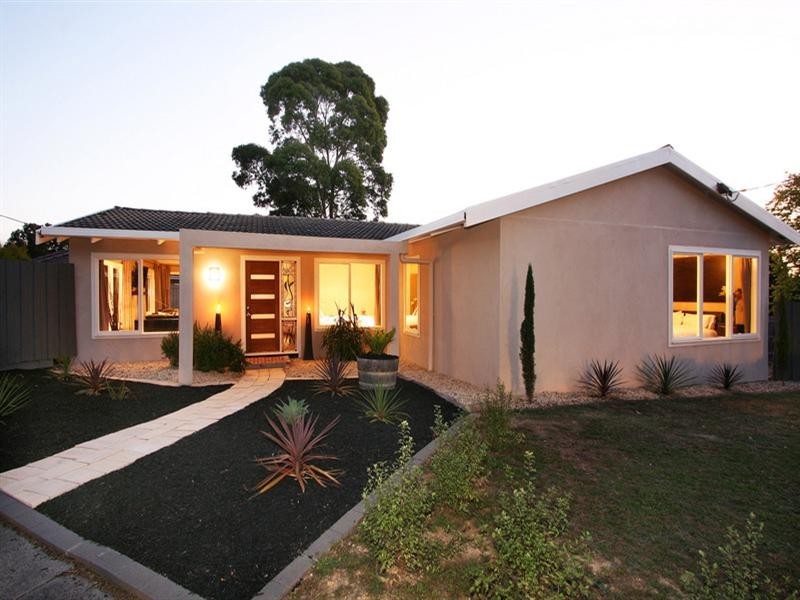 48 Johnson Drive, Ferntree Gully VIC 3156